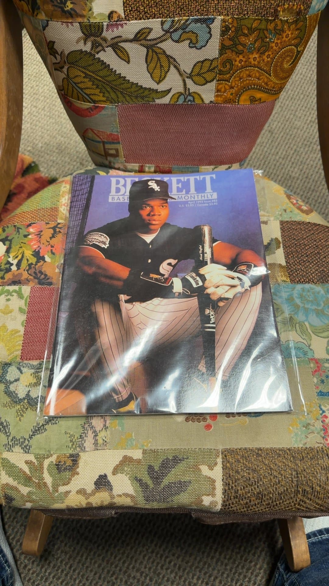 Beckett Baseball Card Monthly Magazine April 1992 - Image 1