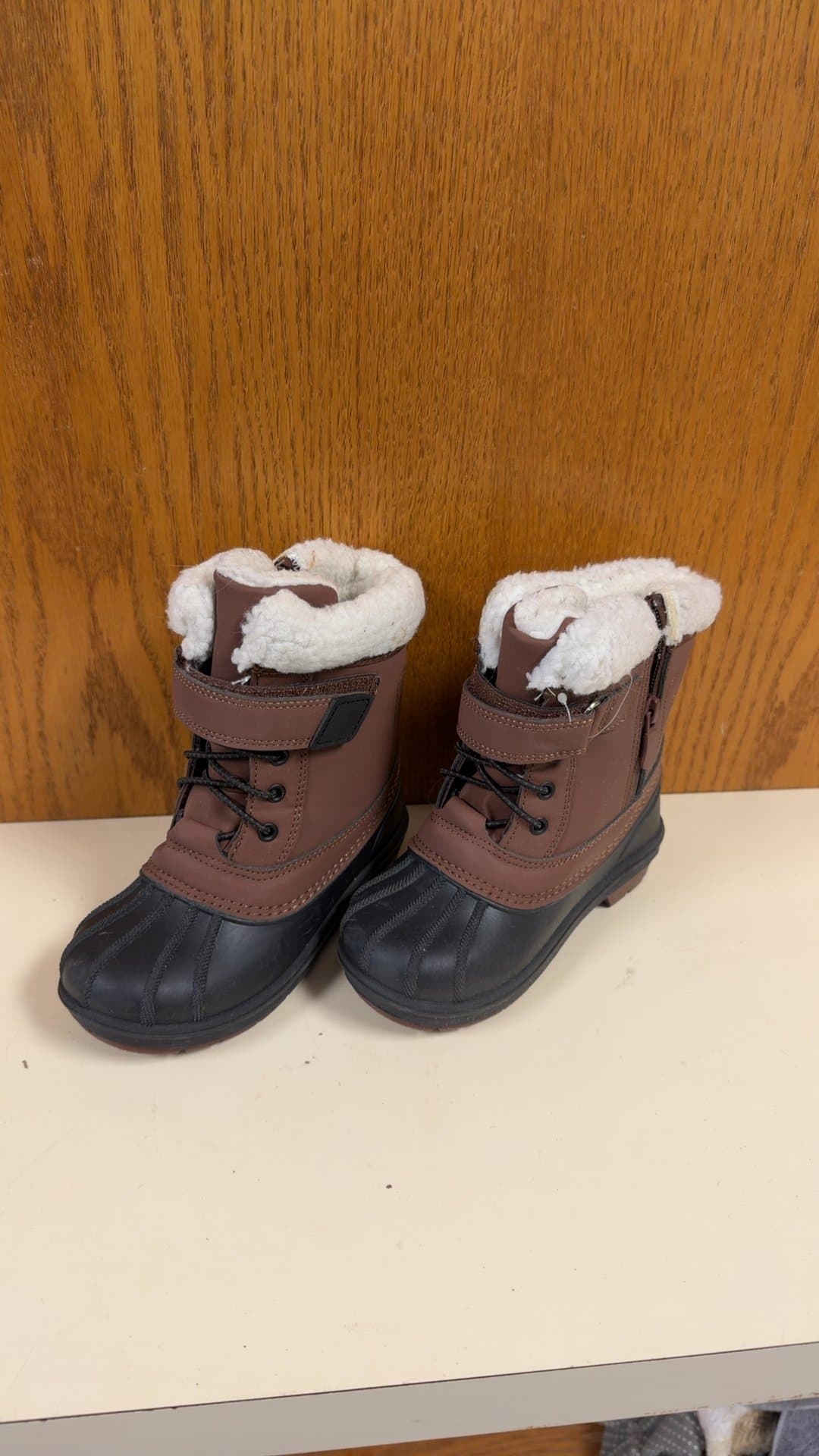 Children's Brown Faux Fur Duck Snow Boots - Size 11 - Image 1