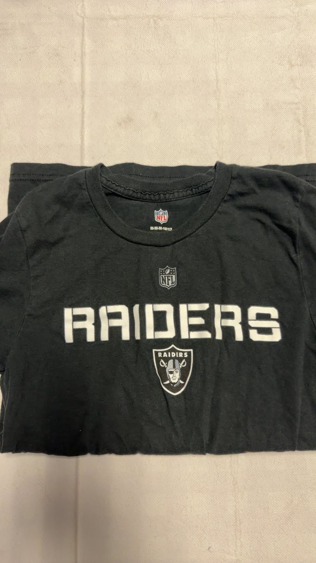 NFL Youth Las Vegas Raiders Short Sleeve Graphic T-Shirt Medium 10-12 - Image 1