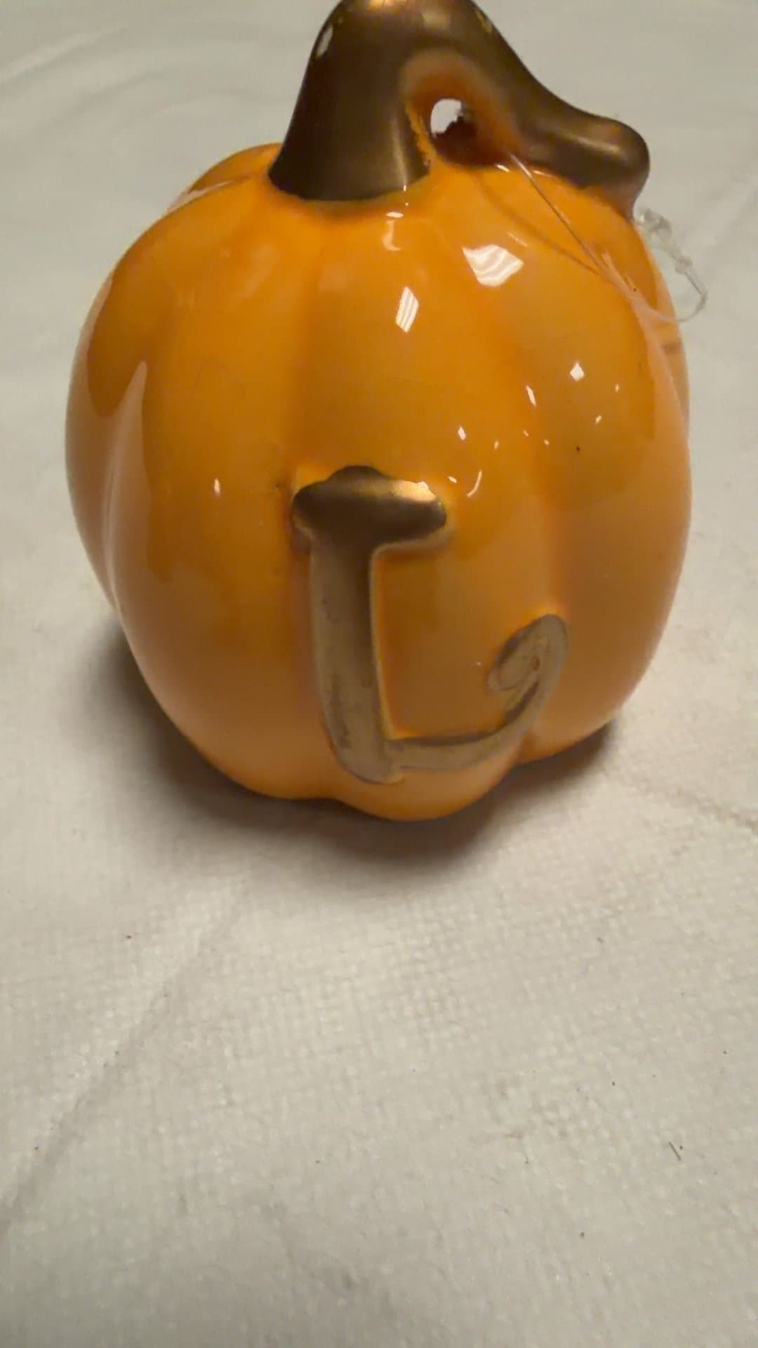 Ceramic Pumpkin Decoration Letter L - Image 1