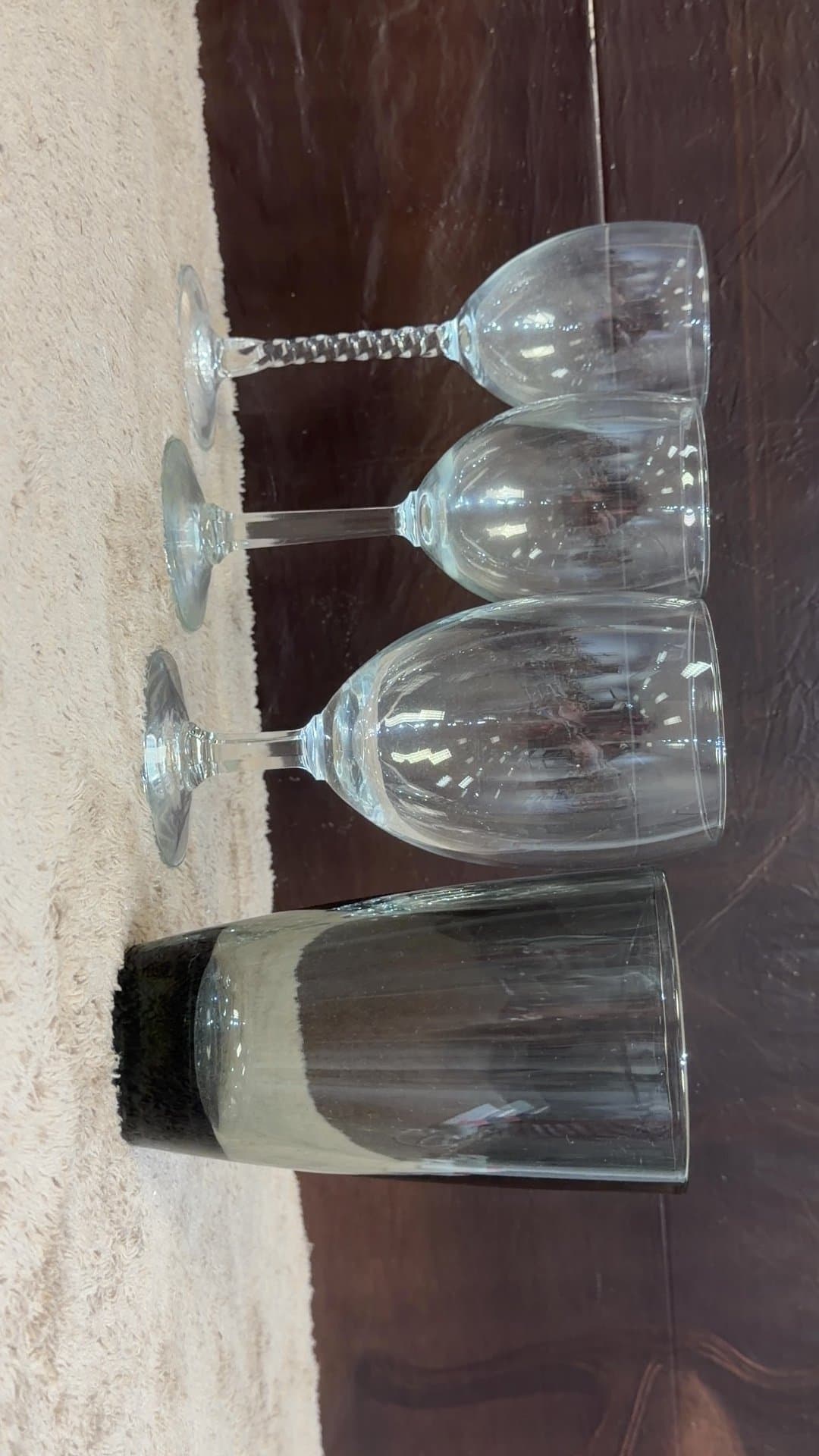 Assorted Glassware Set of 4 - Image 1