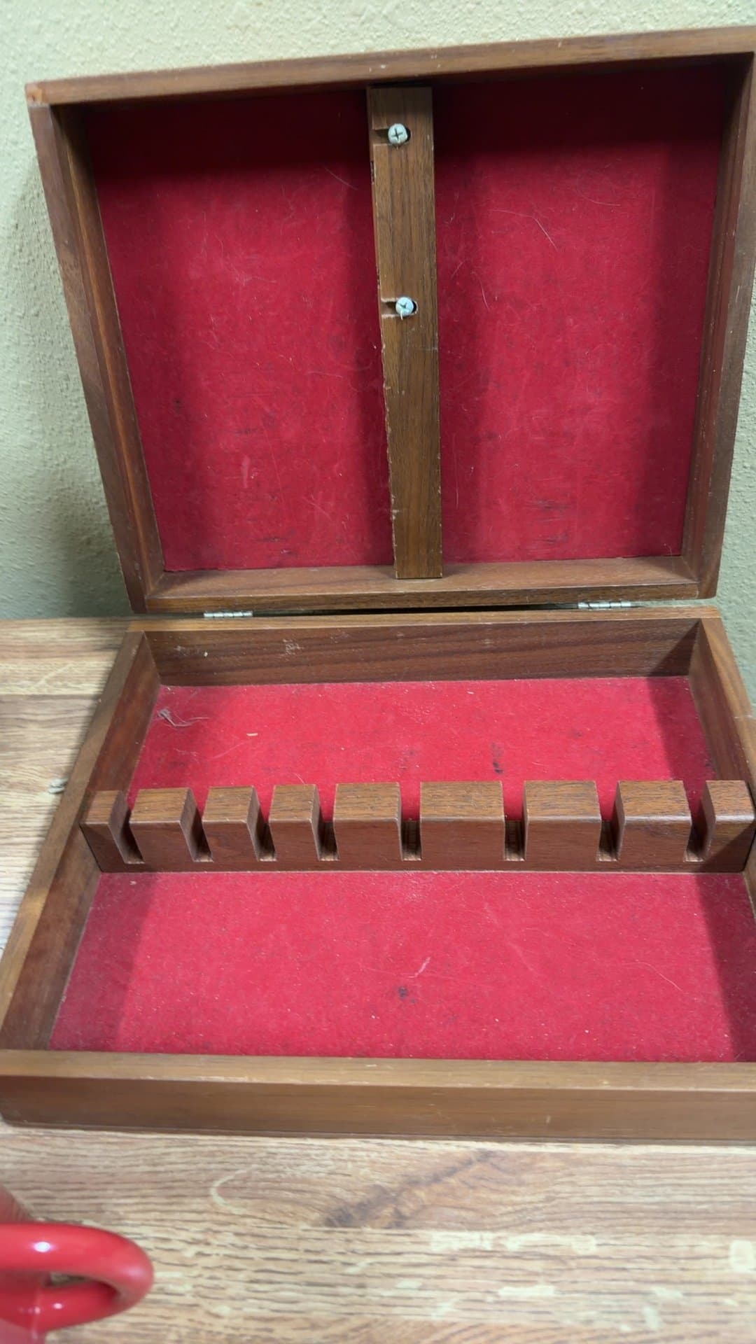 Wooden Knife Storage Box - Image 1