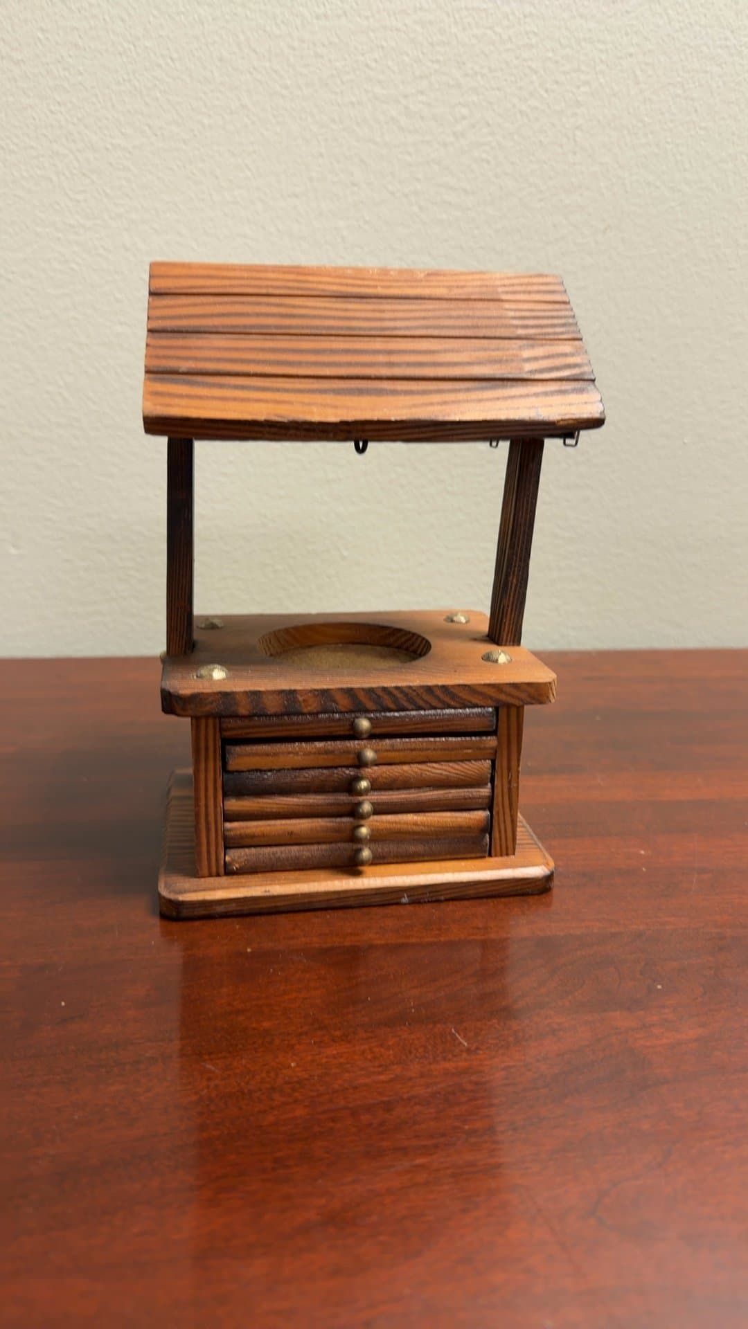 Vintage Wooden Wishing Well Trinket Holder - Image 1