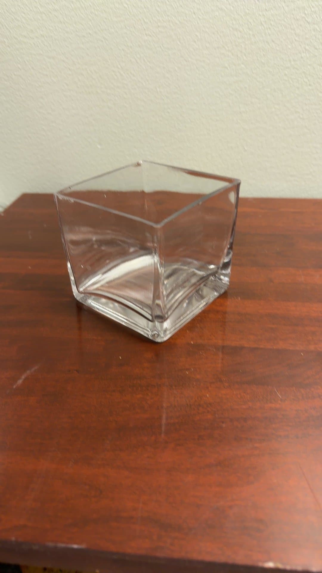 Square Glass Vase - Image 1