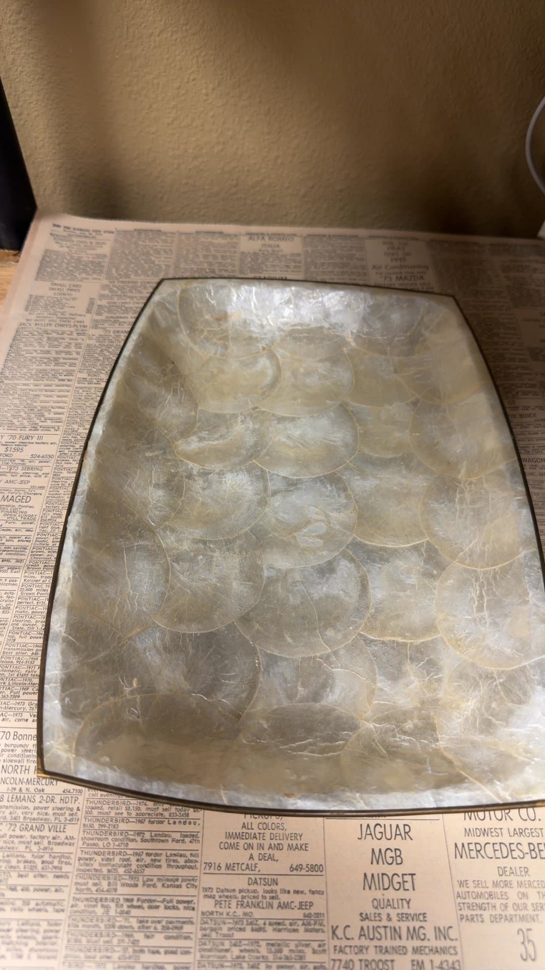 Rectangle Capiz Shell Decorative Plate - Image 1