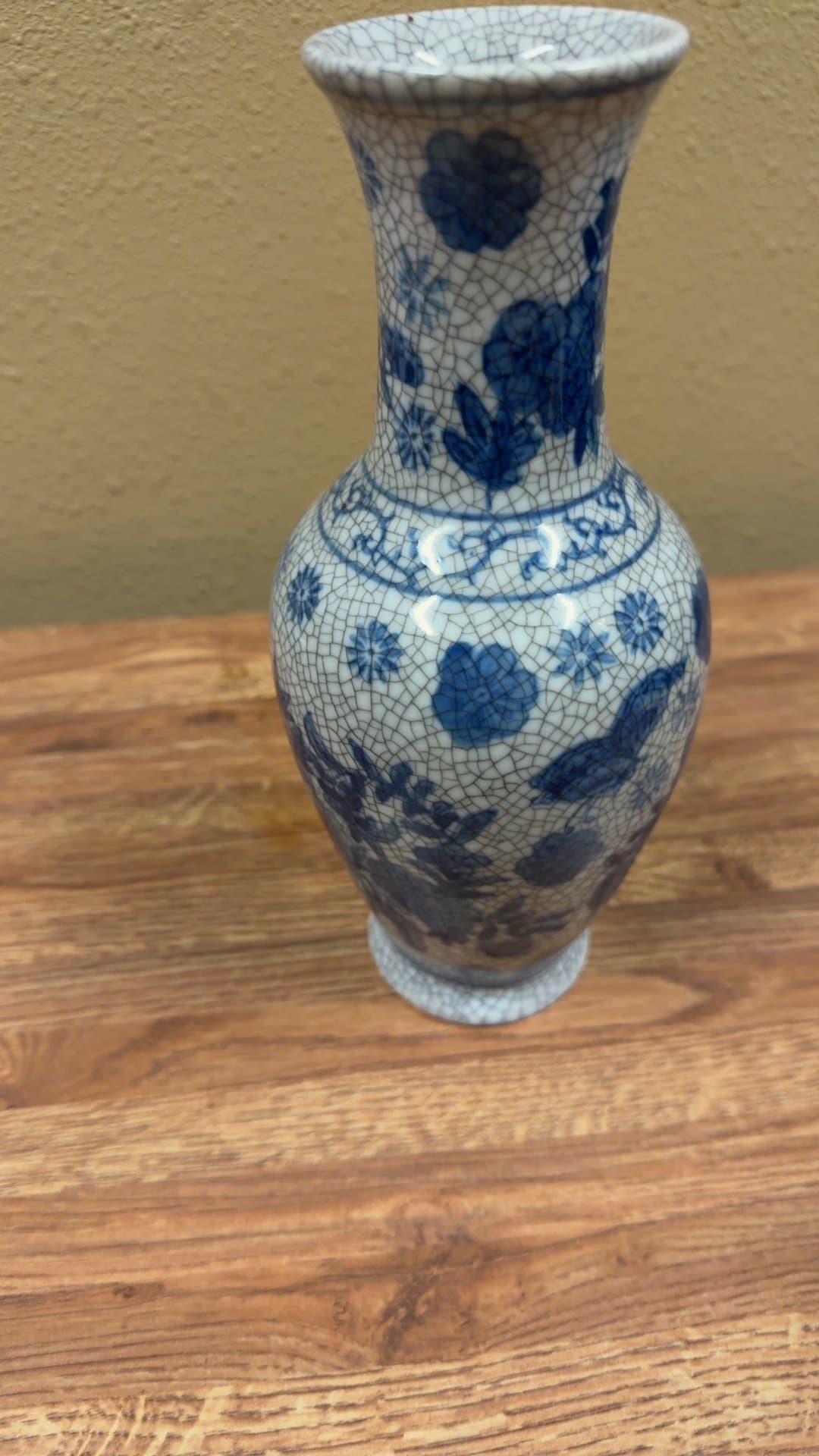 Blue and White Crackle Glaze Porcelain Vase - Image 1