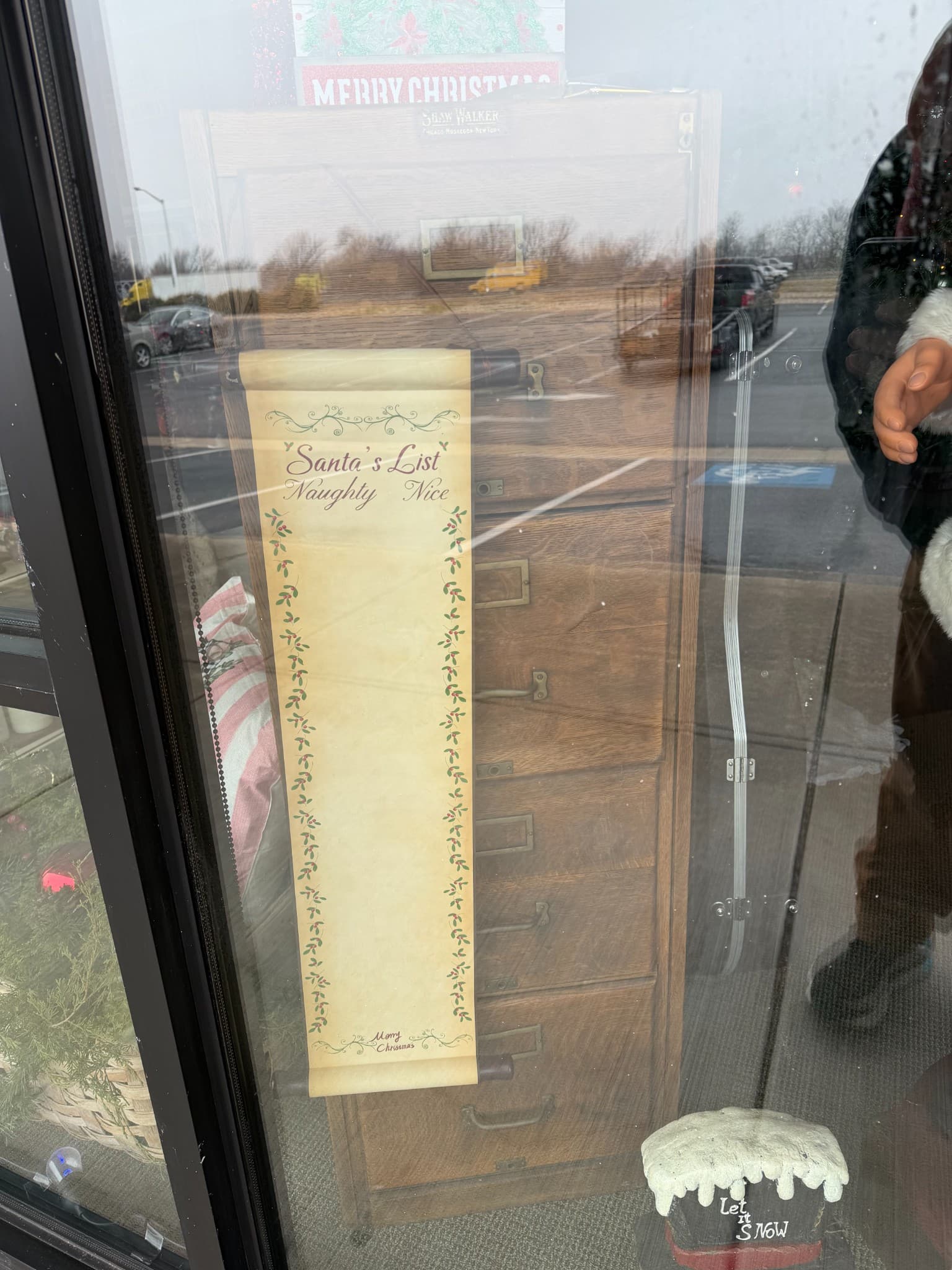 Santa's List Decorative Scroll - Image 1