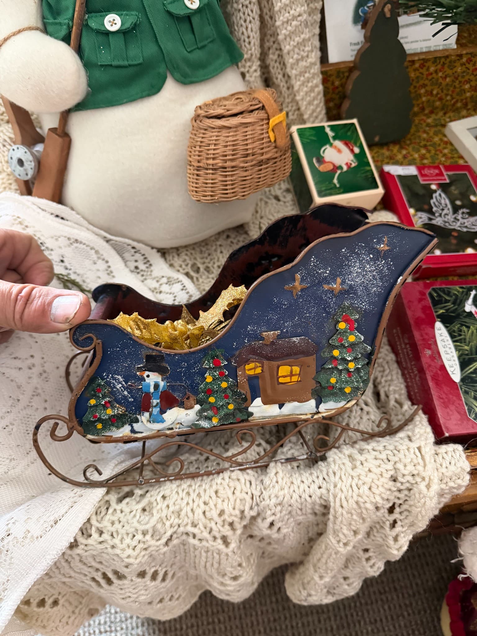 Decorative Christmas Sleigh Decor - Image 1