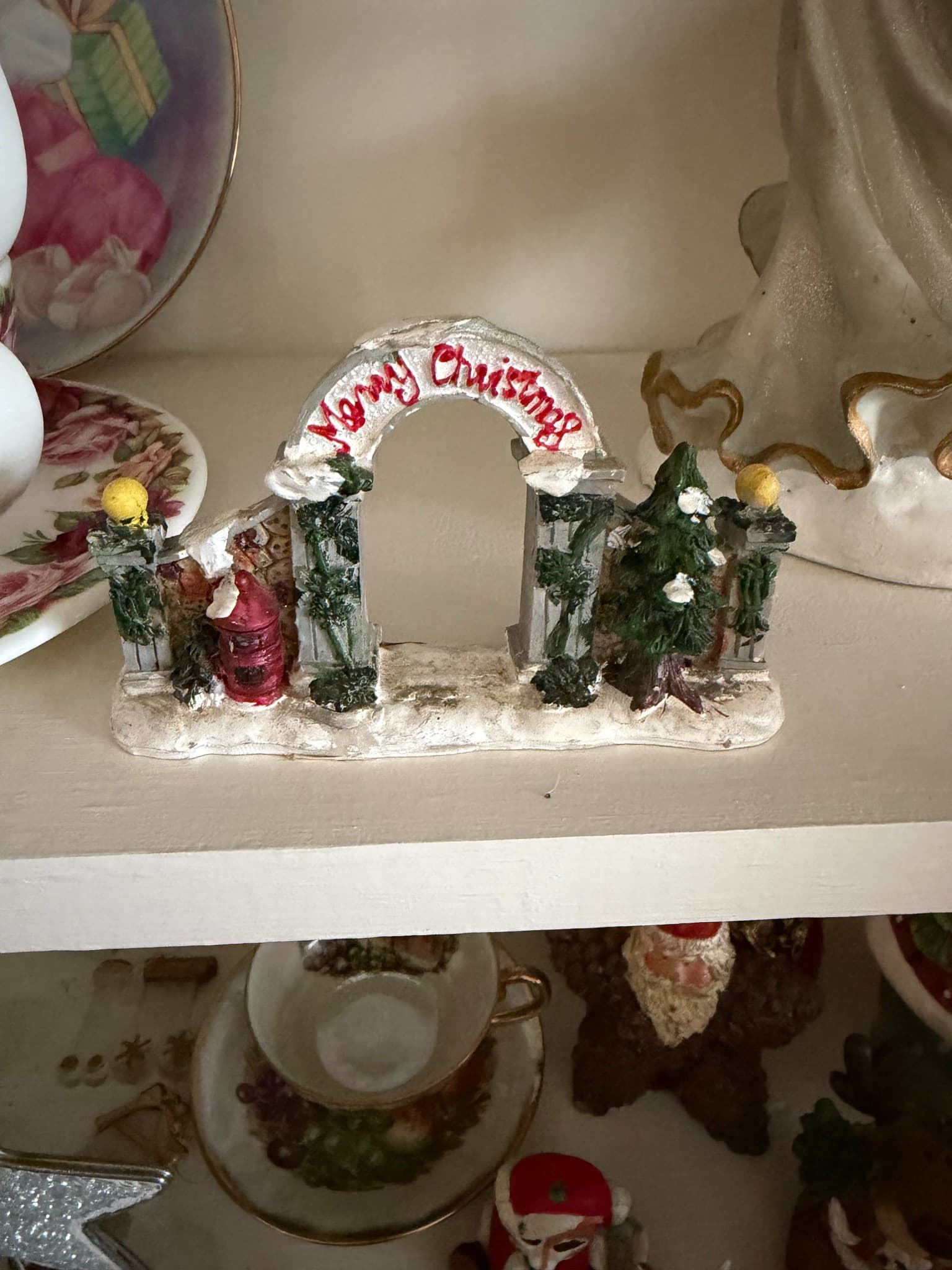 Miniature Christmas Arch Decoration - Image 1
