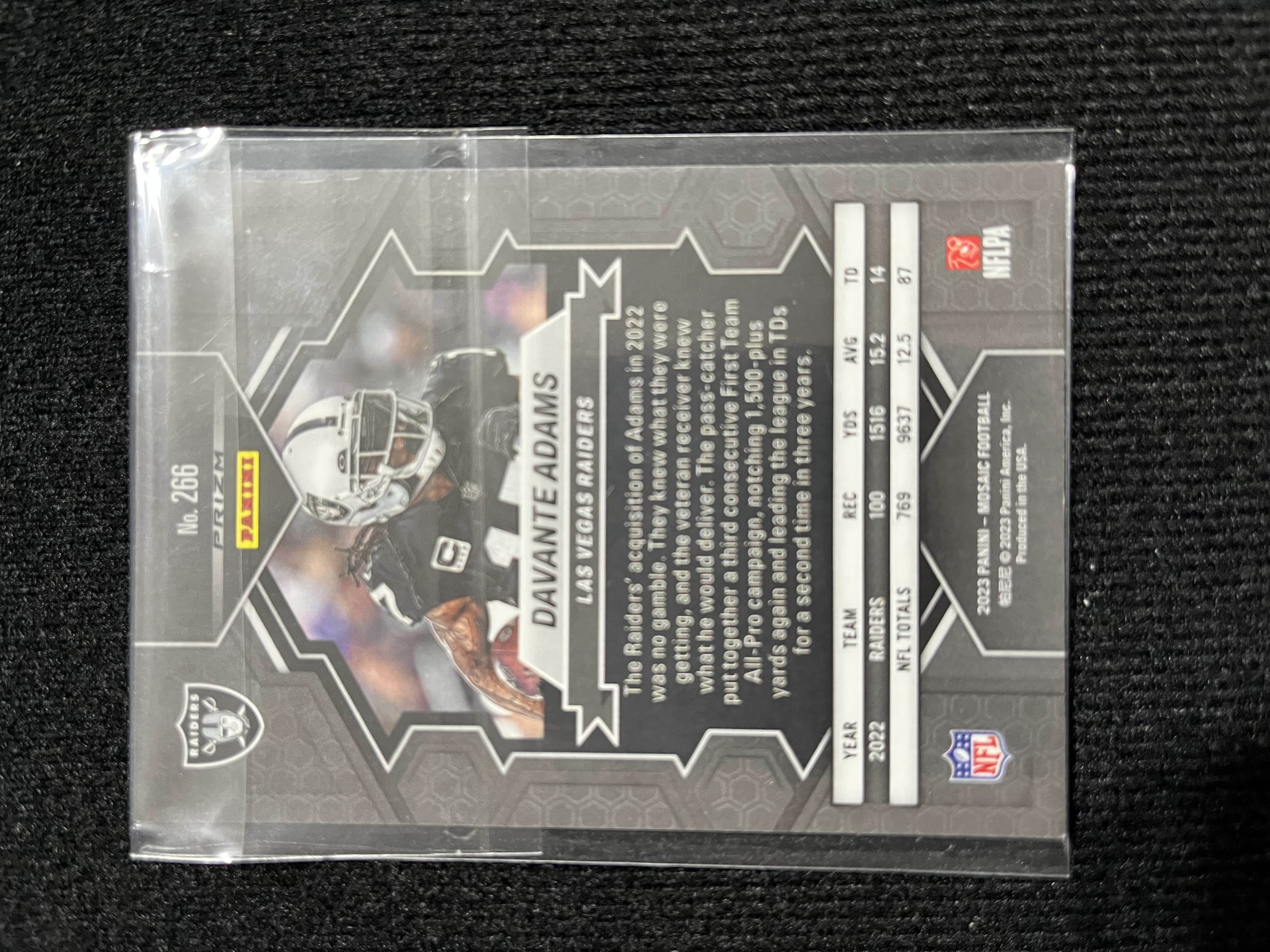 2022 Panini Davante Adams #266 Pink Prizm - Image 1
